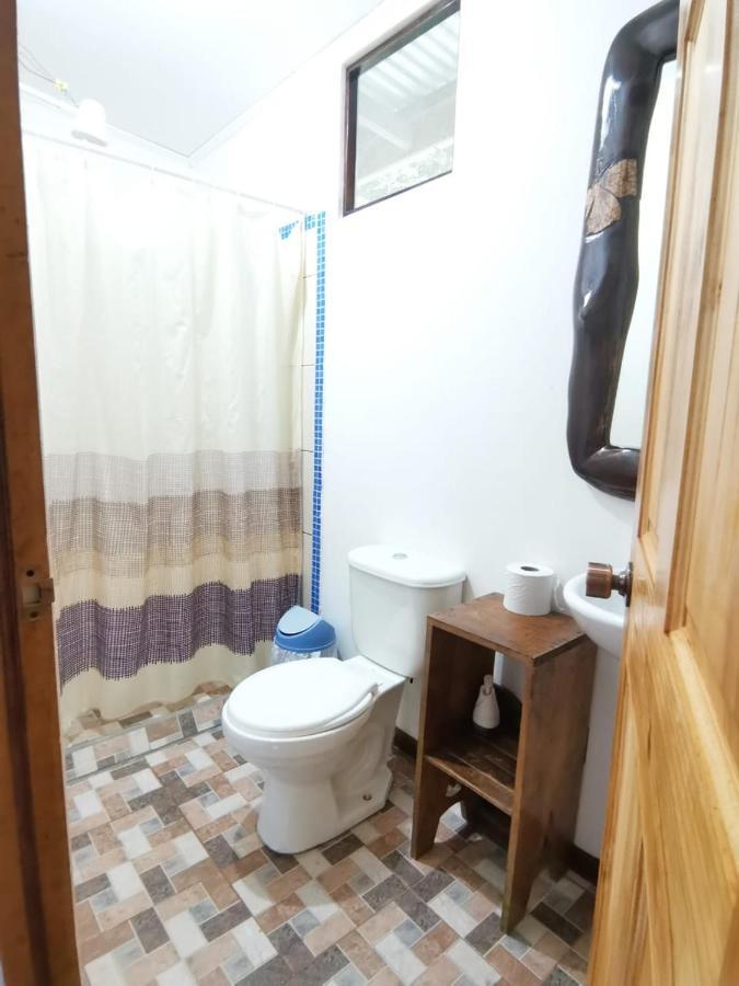 Casita Happy Feet And Tours Corcovado Hotel Drake Bay Exterior photo