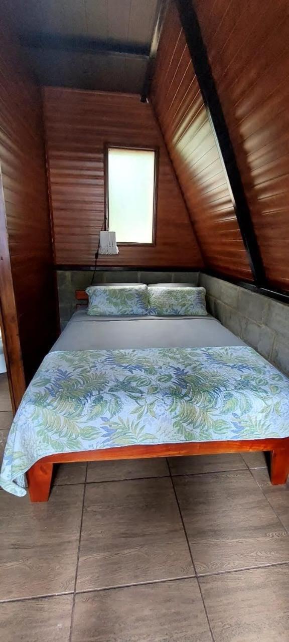 Casita Happy Feet And Tours Corcovado Hotel Drake Bay Exterior photo